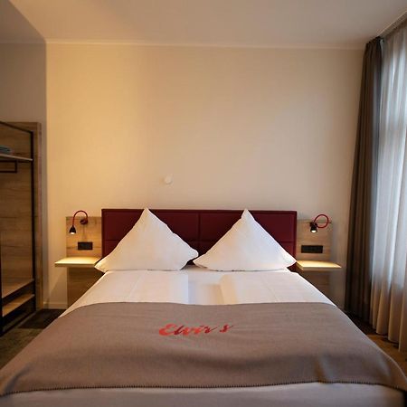 Hotel Restaurant Zur Linde Вестерштеде Екстер'єр фото